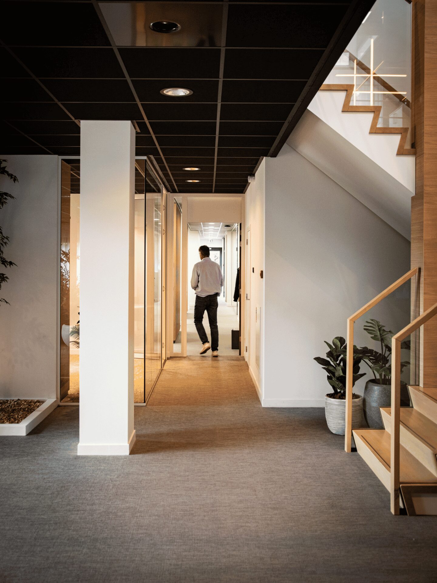 Remmers Bouwgroep, bedrijfspand, logo, hal, sfeerimpressie, werken bij Remmers Bouwgroep, vacatures